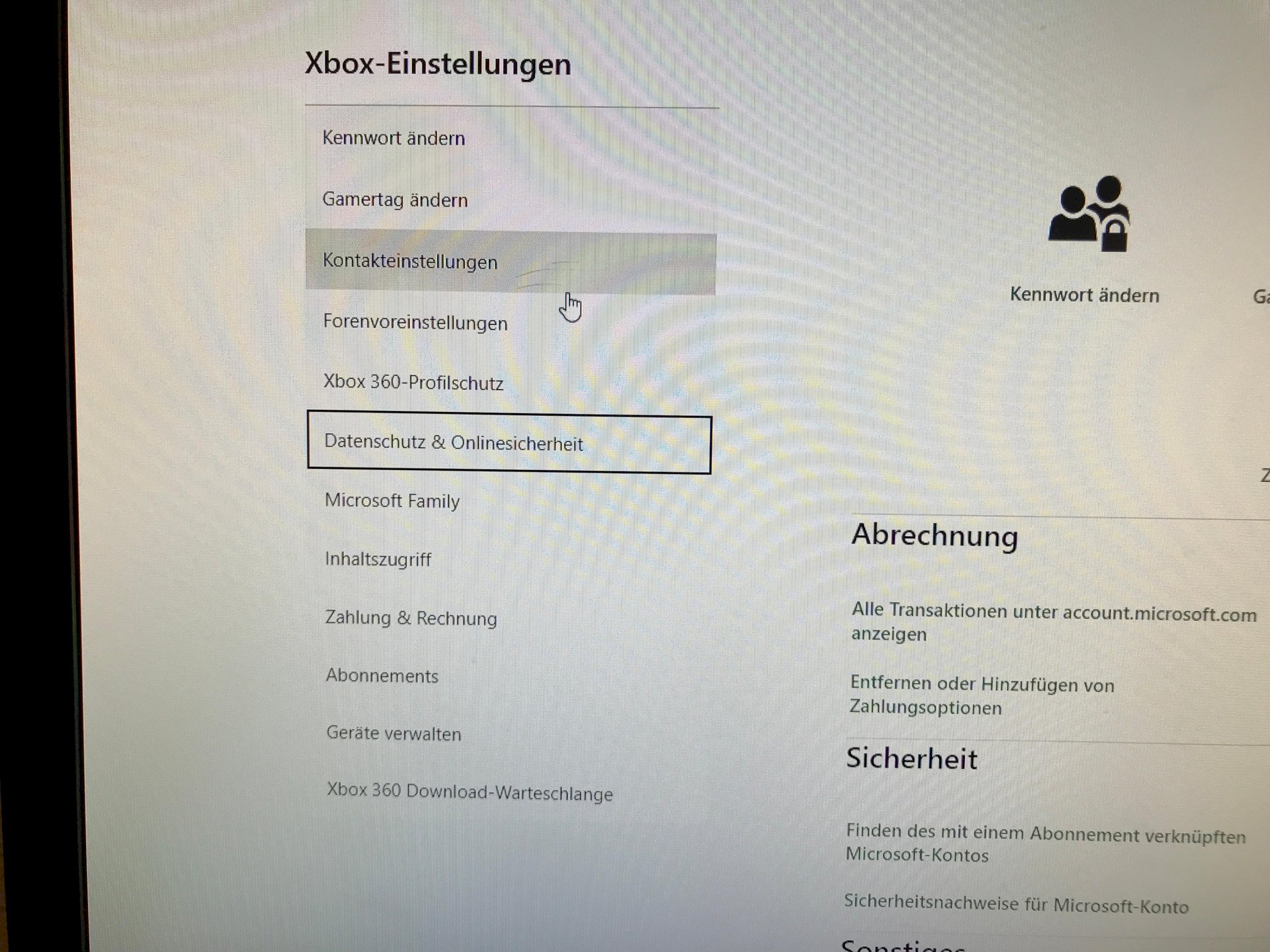 Xbox privacy and security settings page not working