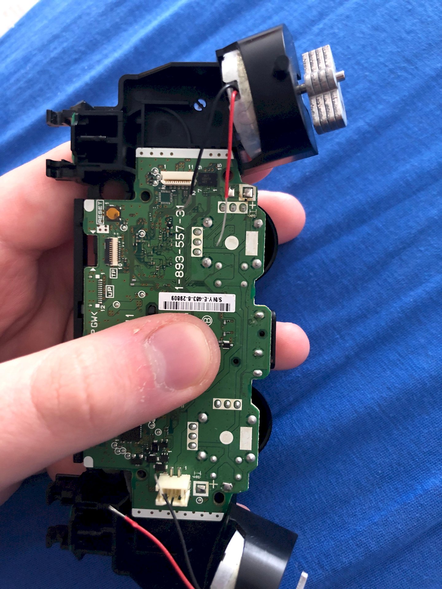 Solder the PS4 controller cable