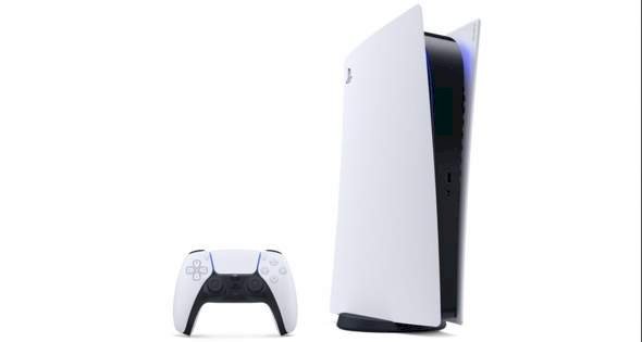 PlayStation 5 in black or white - 1