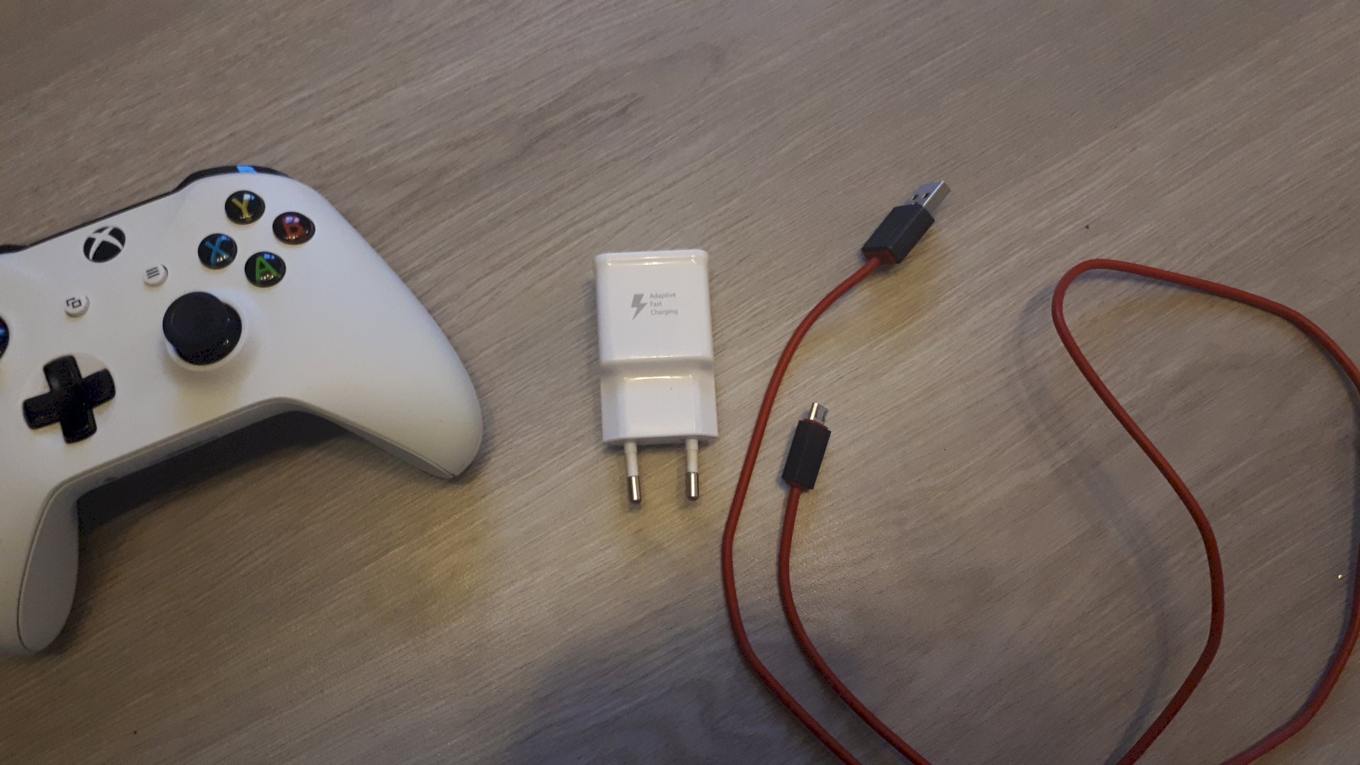 Xbox one controller with fast charge adapter