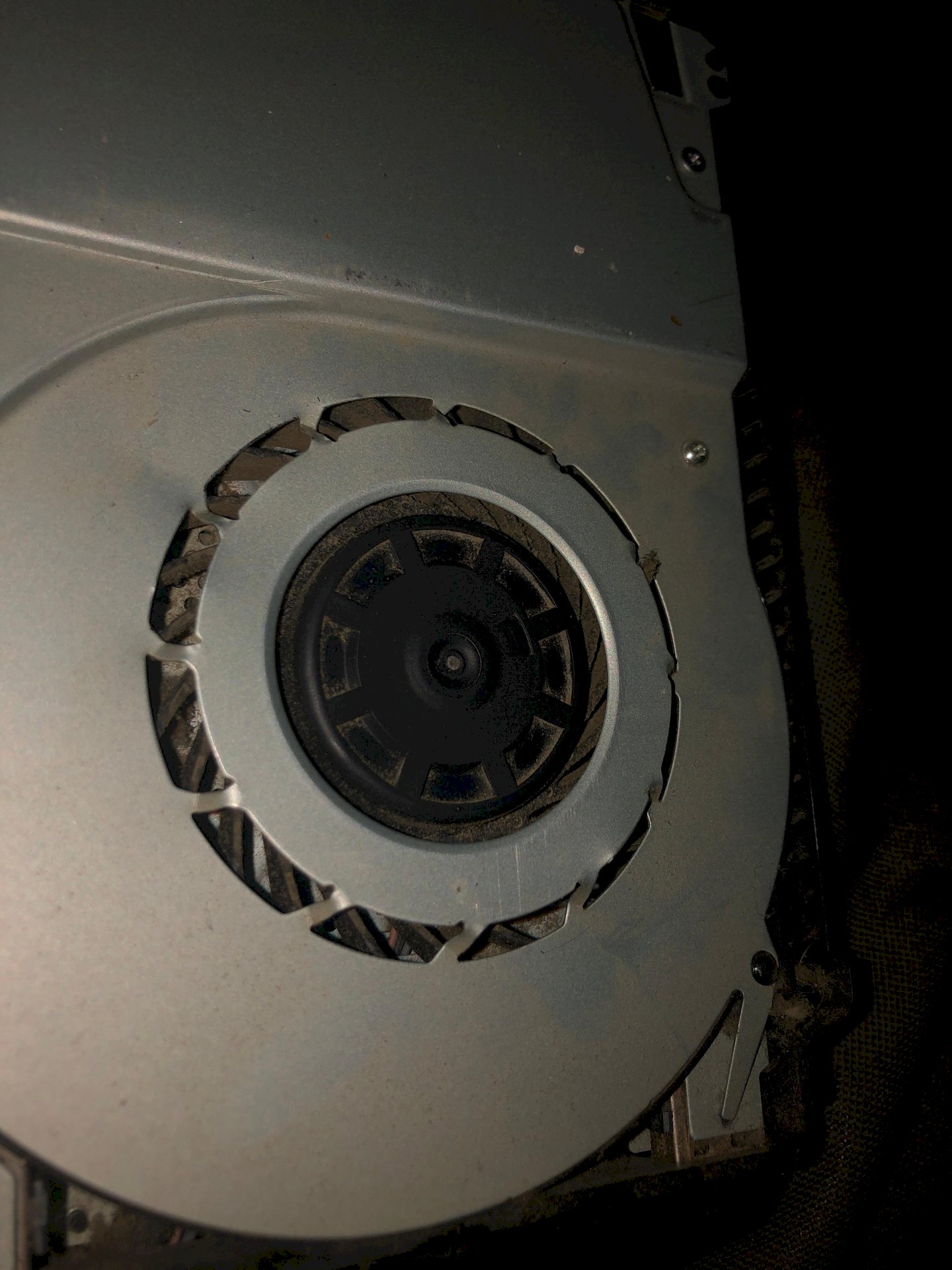 Ps4 Slim fan pushed in