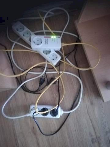Powerline properly wired - 1